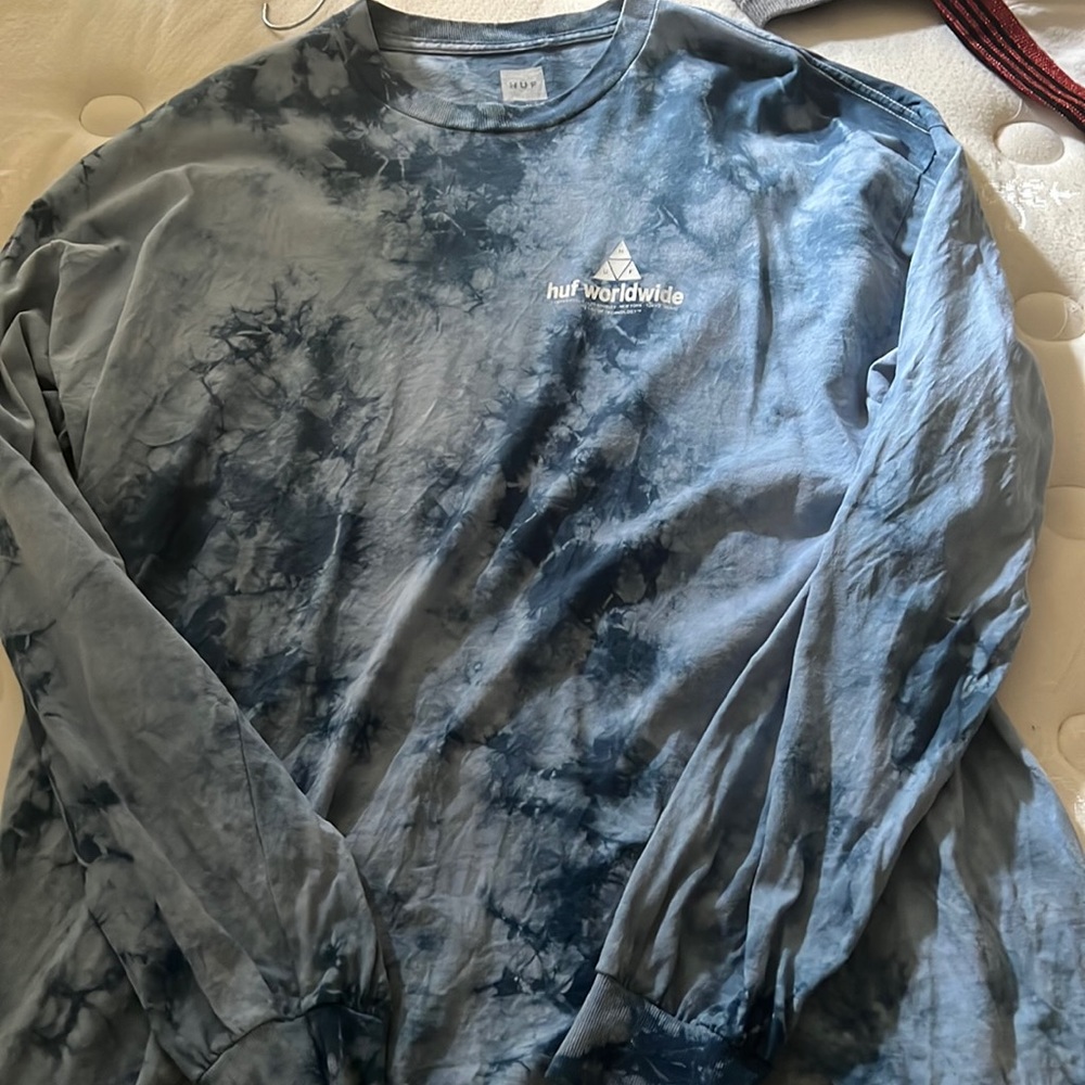 HUF XL Long Sleeve Tee